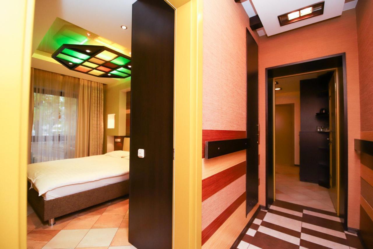 Prestige Apart-Hotel Chisinau Exterior photo