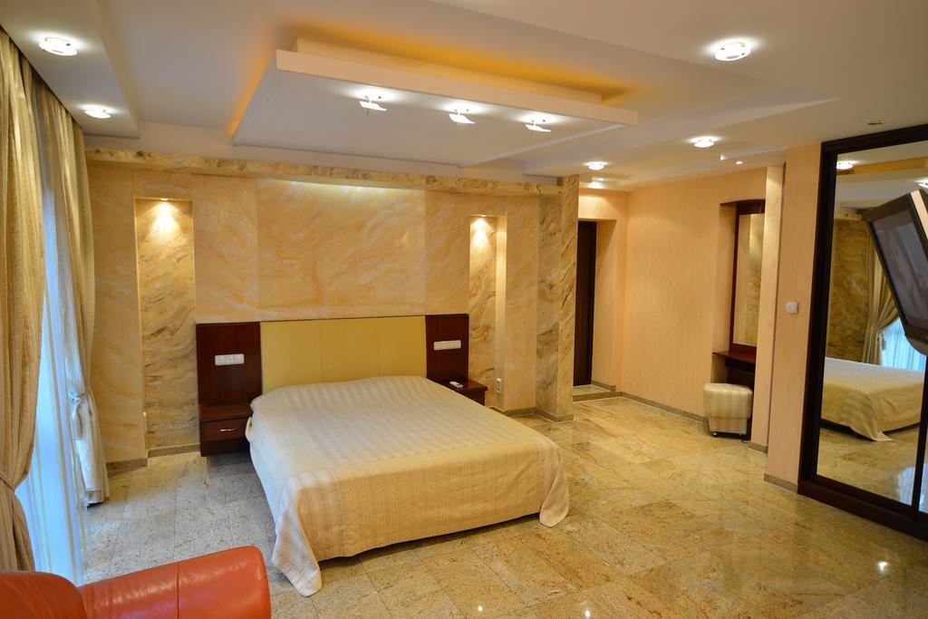 Prestige Apart-Hotel Chisinau Exterior photo